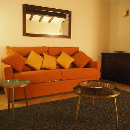 Le Querciolaie Monte Cavallo - Upper Apartment Saturnia Buitenkant foto