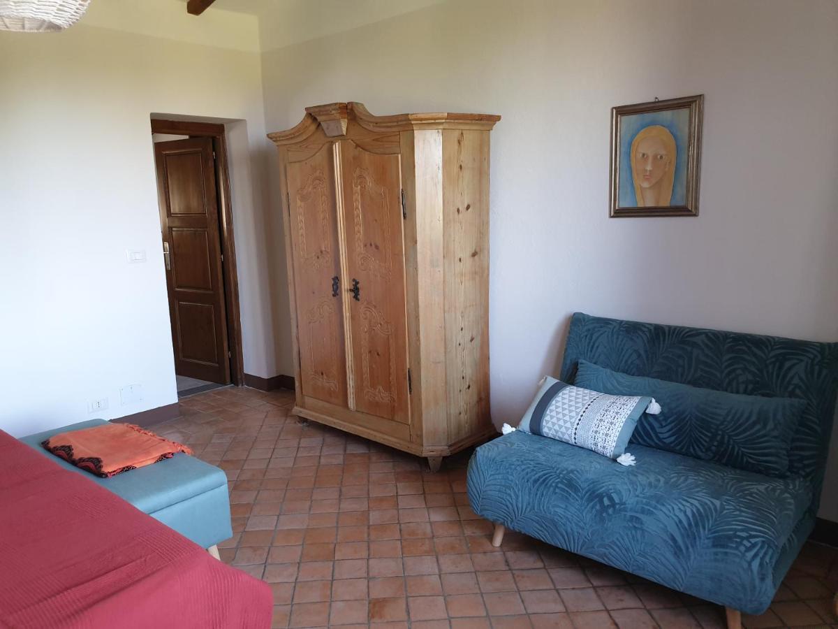 Le Querciolaie Monte Cavallo - Upper Apartment Saturnia Buitenkant foto