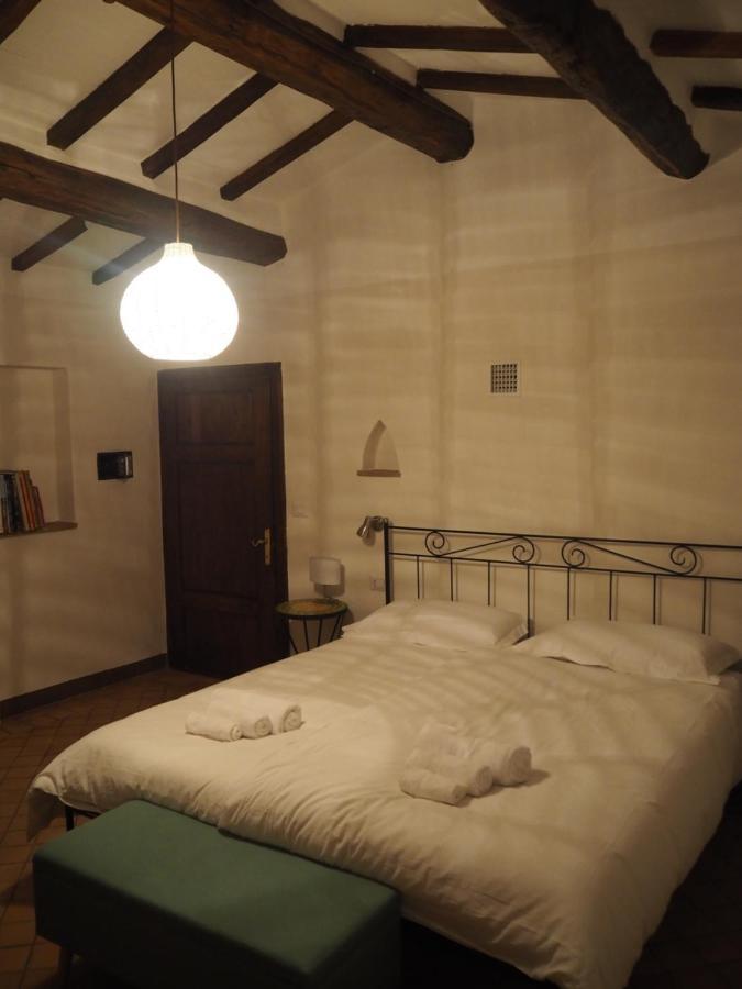 Le Querciolaie Monte Cavallo - Upper Apartment Saturnia Buitenkant foto