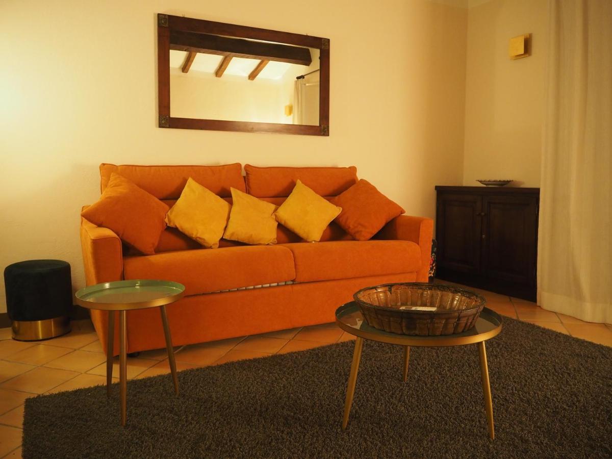 Le Querciolaie Monte Cavallo - Upper Apartment Saturnia Buitenkant foto